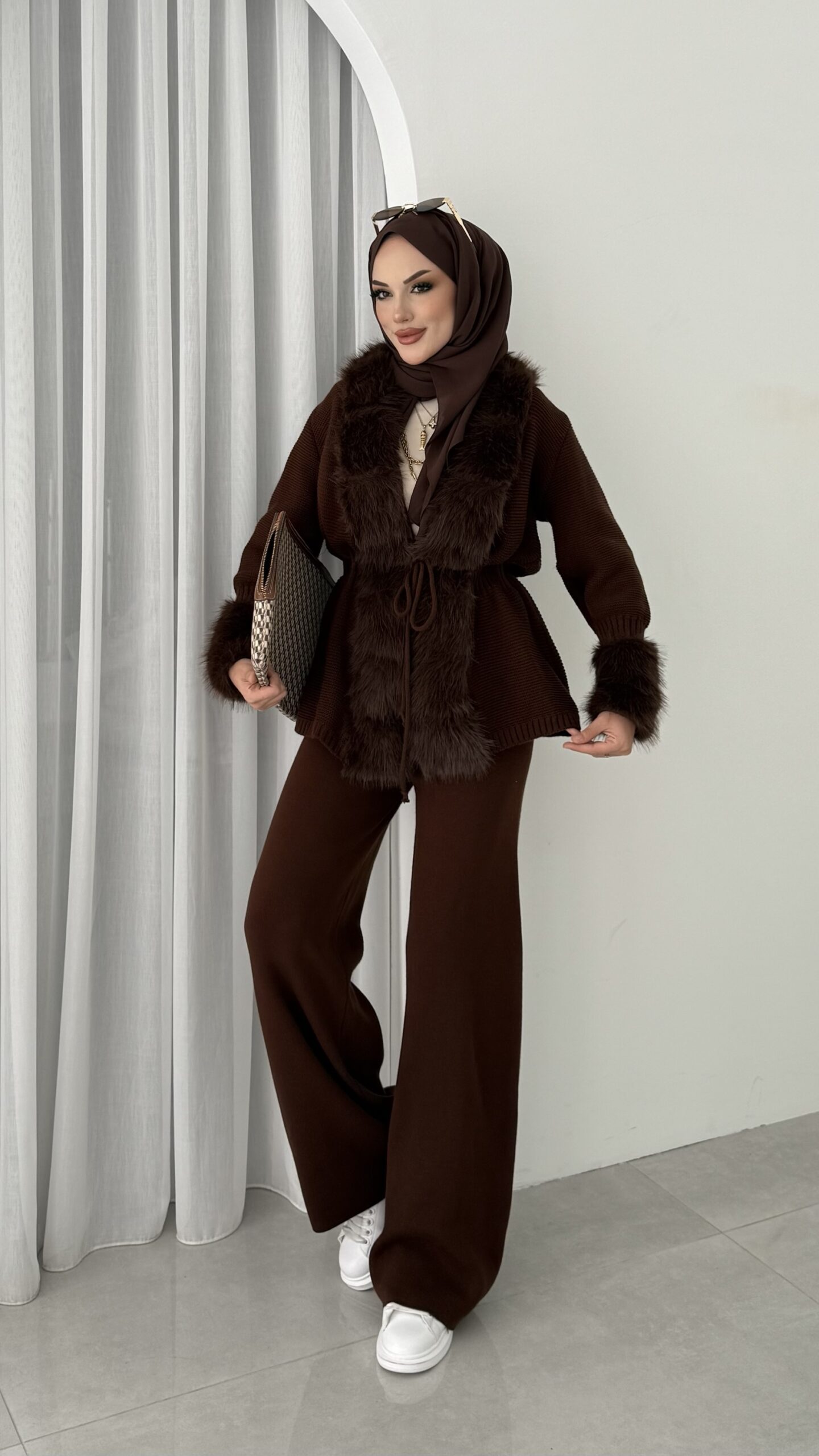 img_0944.jpeg Angora Kürklü Triko İkili Takım - Kahverengi - Görsel 1