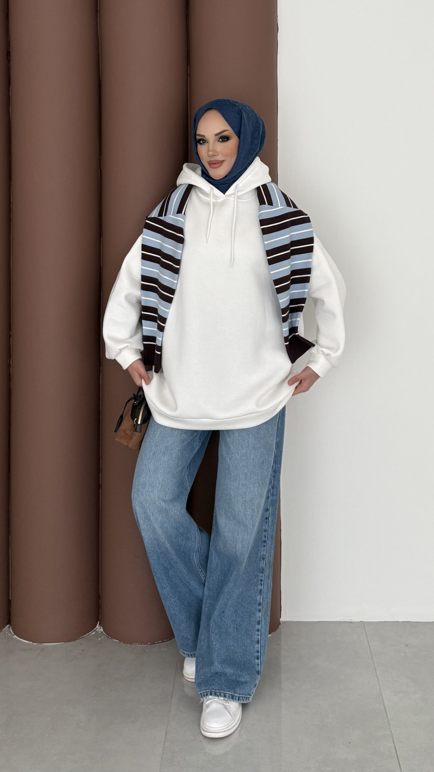 img_1469 Oversize Basic Şardonlu Sweat - Ekru - Görsel 1