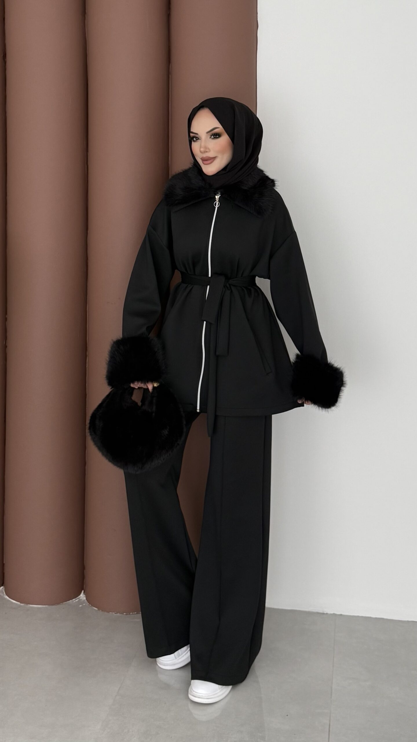 img_3509.jpeg Luxury Kürklü Scuba İkli Takım - Siyah - Görsel 1