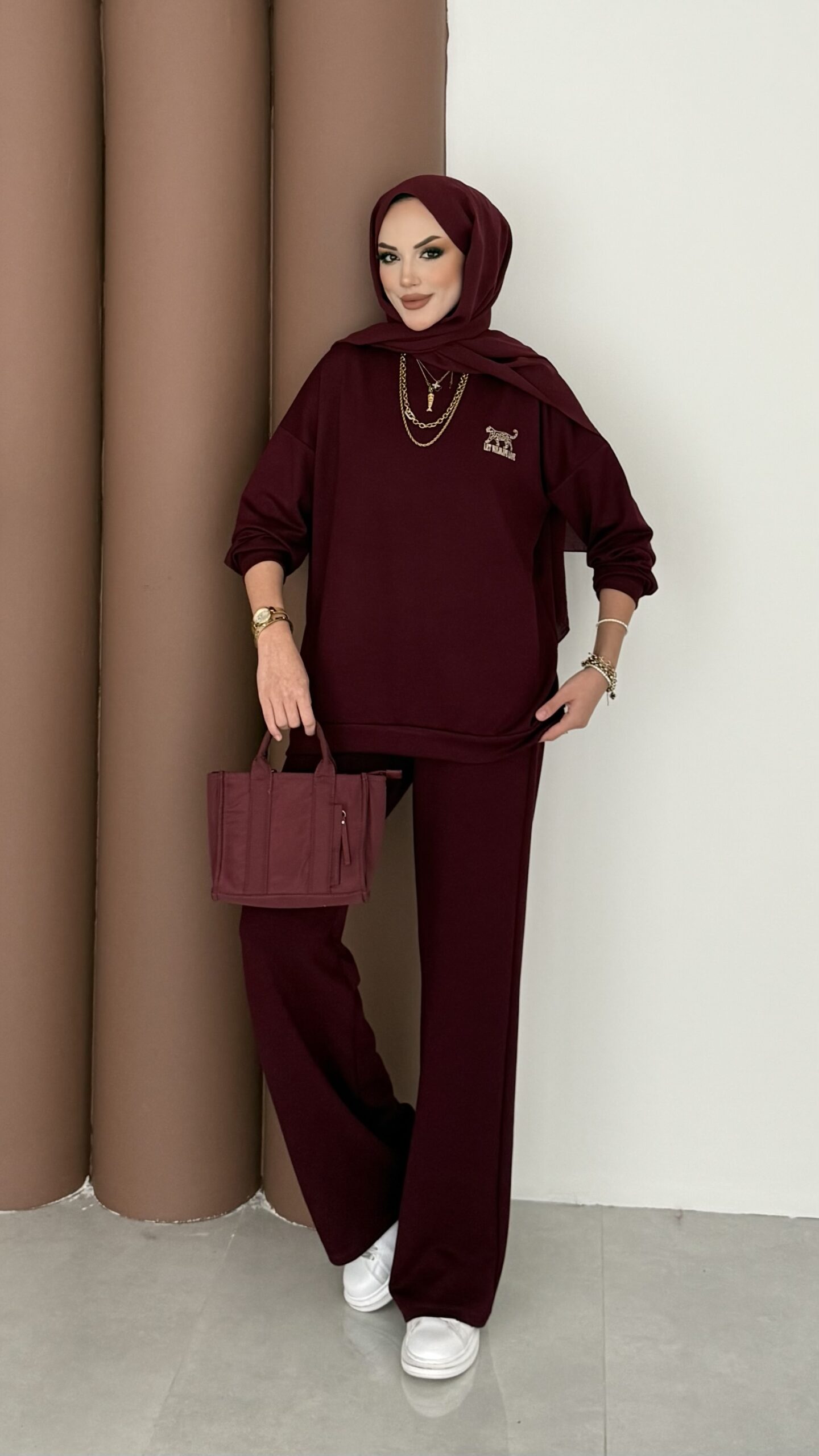 img_3908.jpeg Logolu Premium Oysh İkili Takım - Bordo - Görsel 1