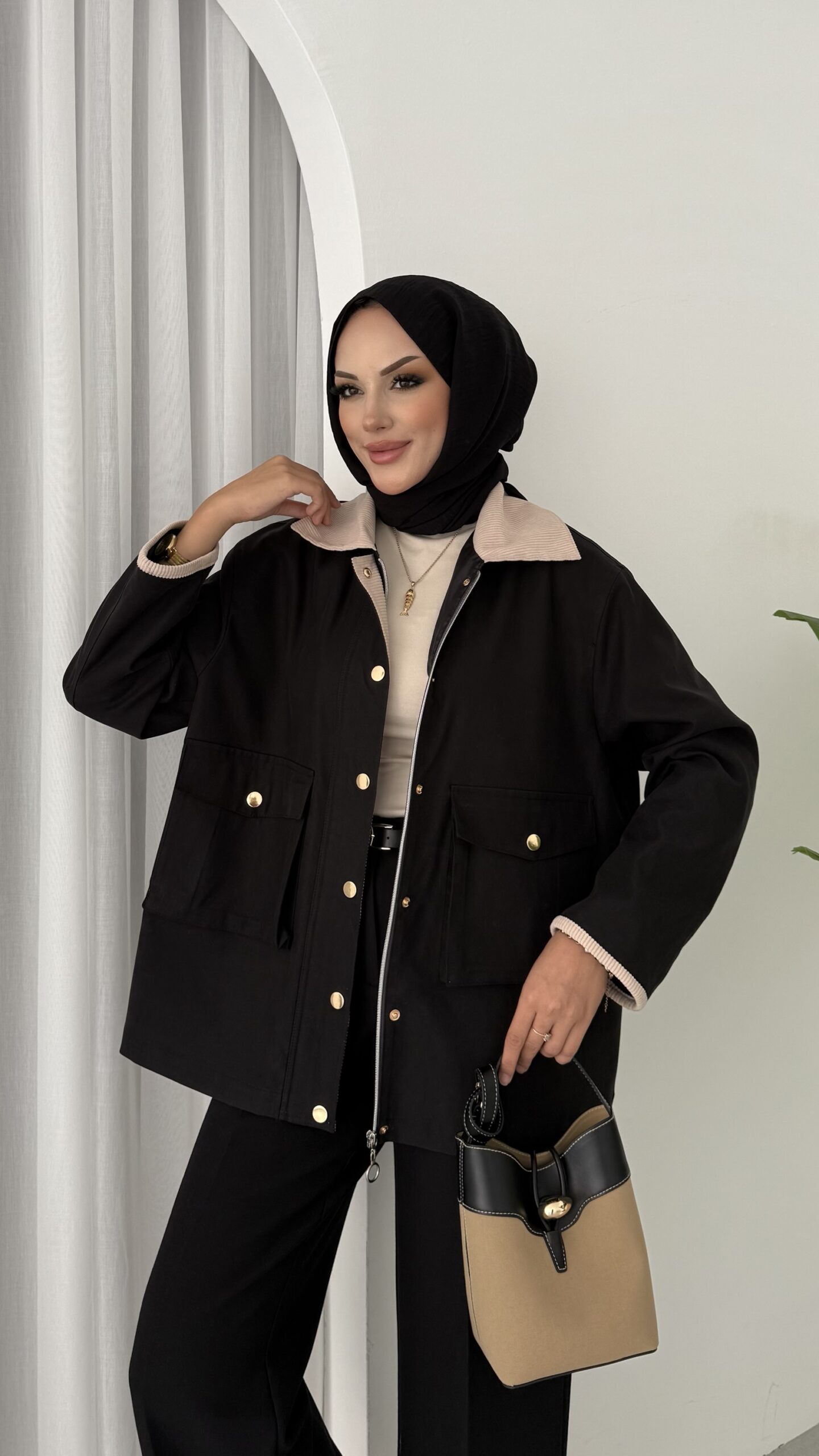 img_5428-1.jpeg Stradi Muadil Kadife Yaka Ceket - Siyah - Görsel 1