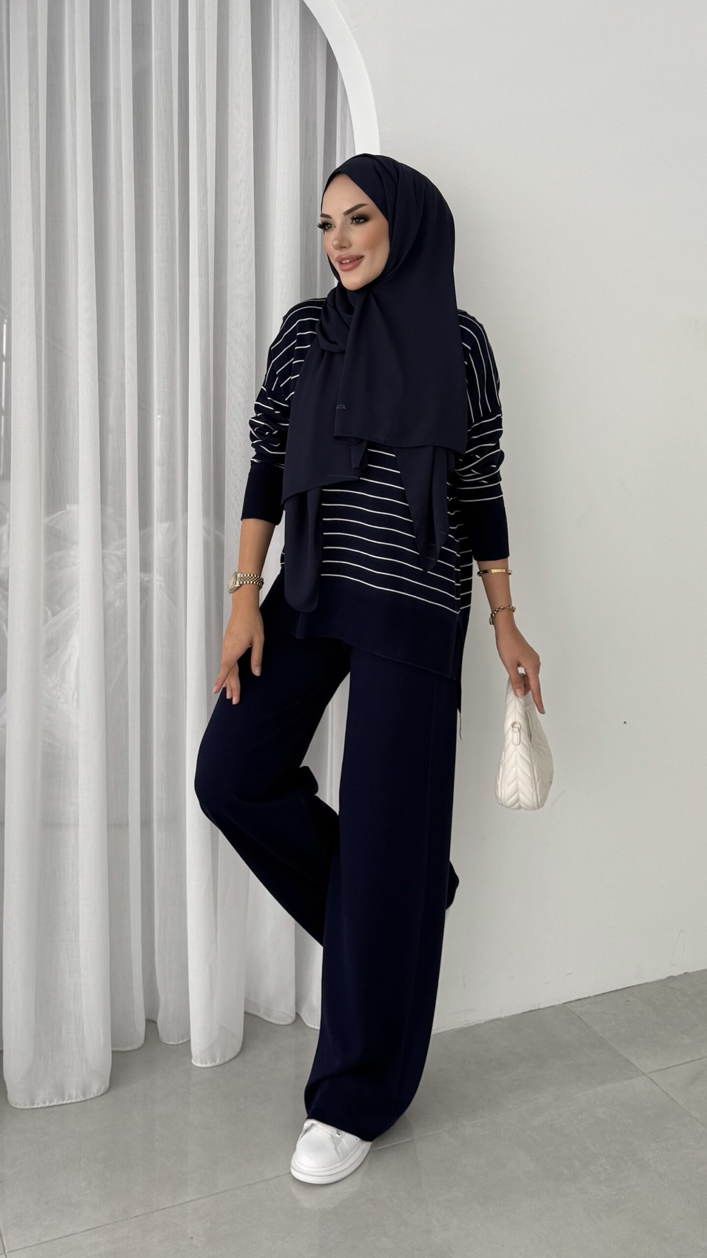 img_7417.jpeg Premium Merserize Çizgili Triko İki Takım - Lacivert - Görsel 1