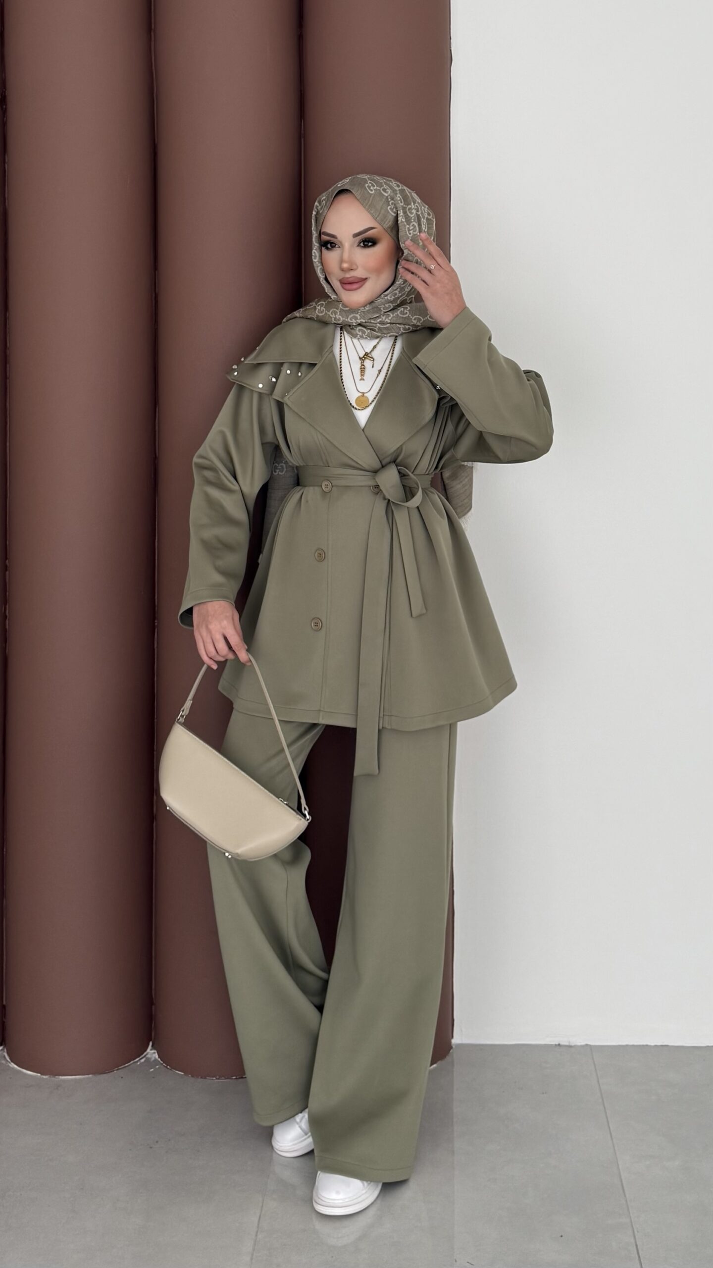 img_9721.jpeg Olden Scuba Taşlı İkili Takım - Yağ Yeşil - Görsel 1