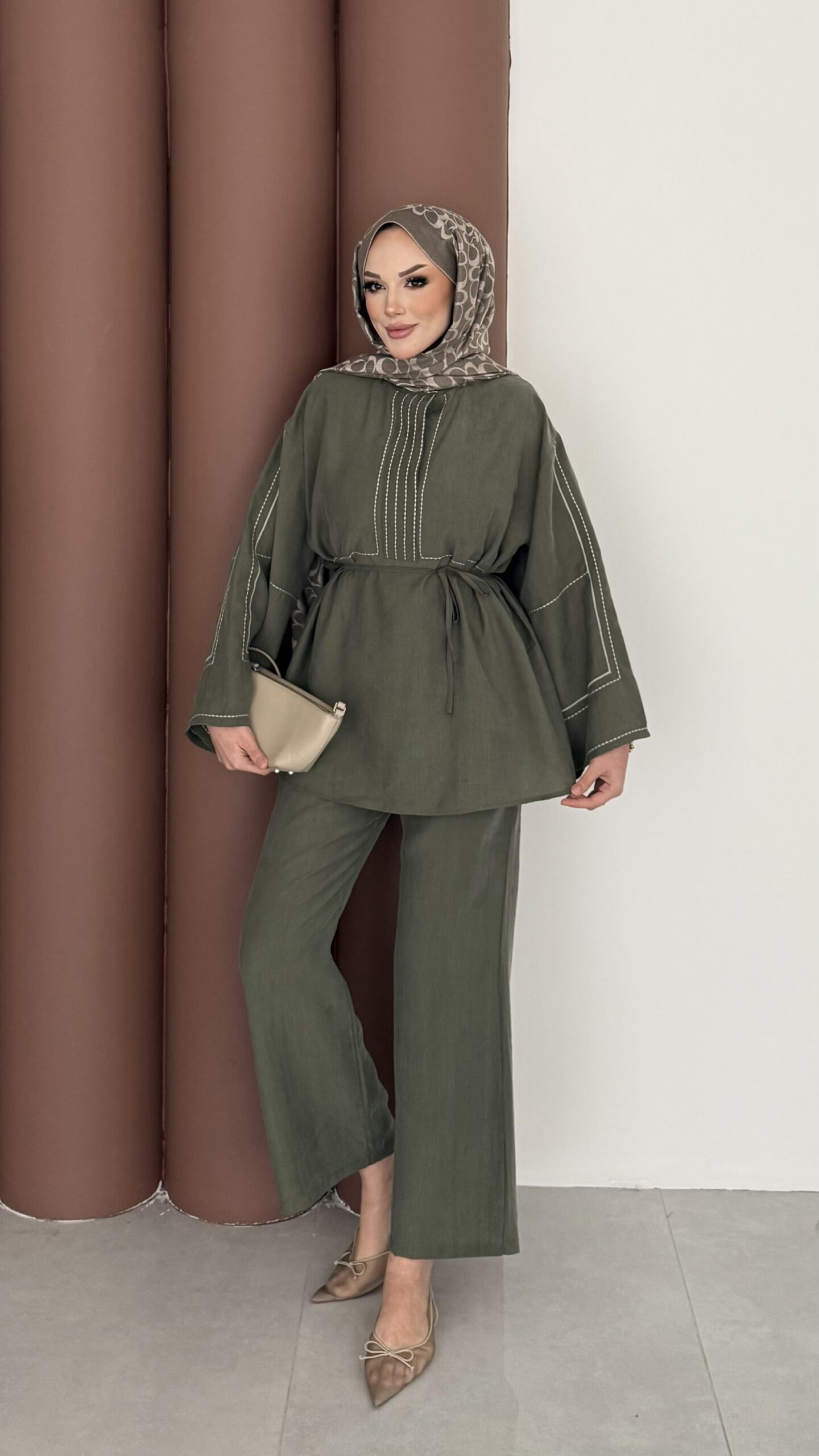 img_2233-scaled-1.jpeg Bloom Nakışlı Modal İkili Takım - Haki - Görsel 1