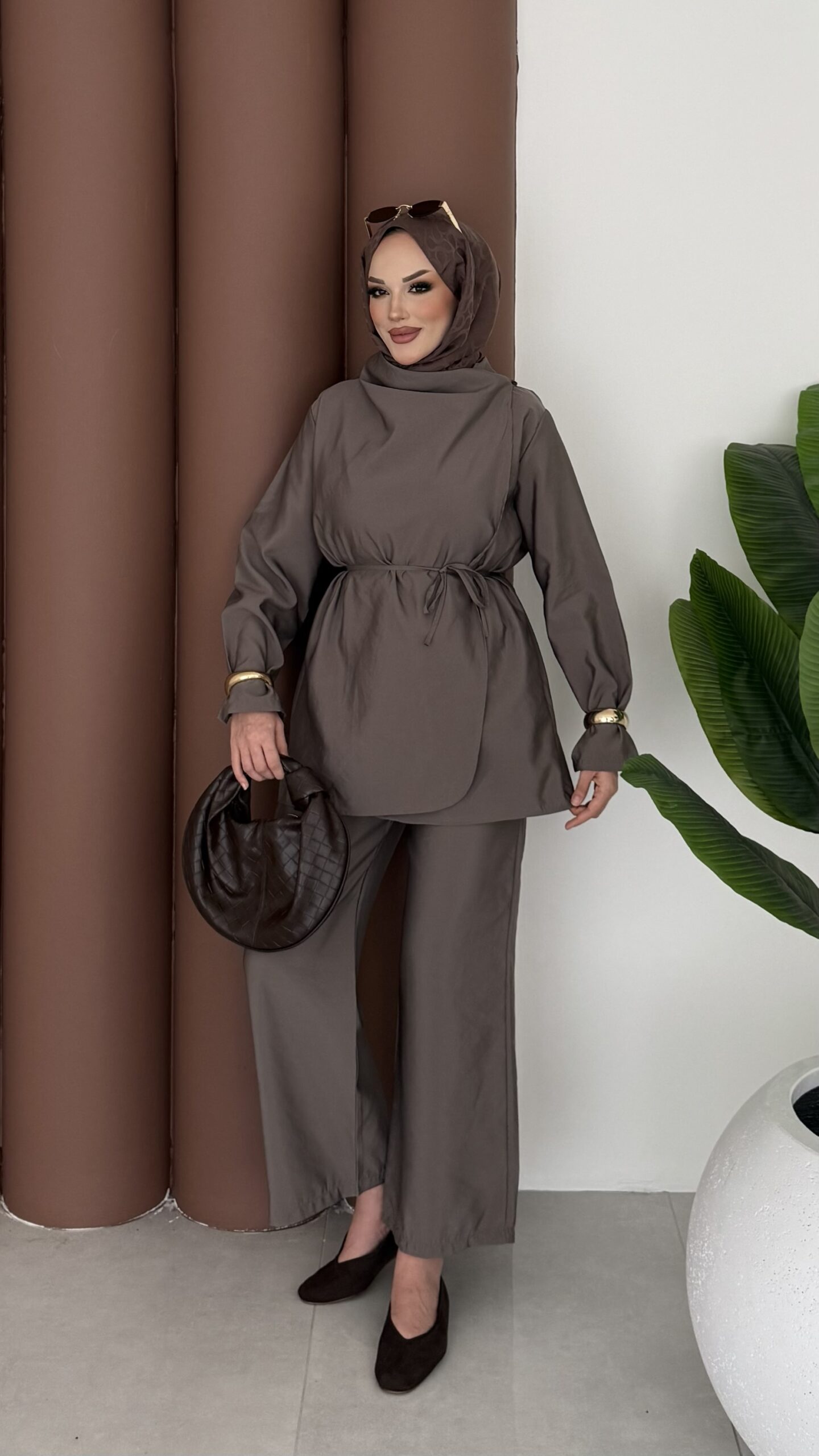 img_2469-scaled-2.jpeg Jessica Premium Cupra İkili Takım - Toprak - Görsel 1