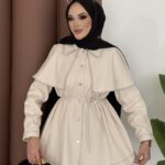 Pelerin Detaylı Gabardin İkili Takım - Bej