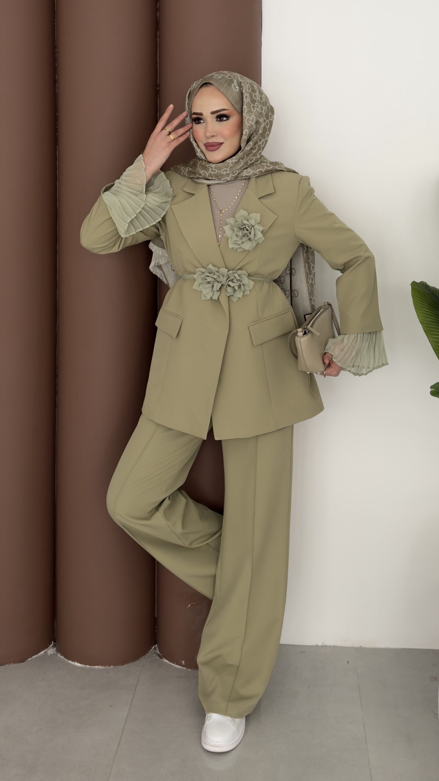 img_1890-scaled-1.jpeg Ross Güllü Dabıl İkili Takım - Yağyeşil - Görsel 1