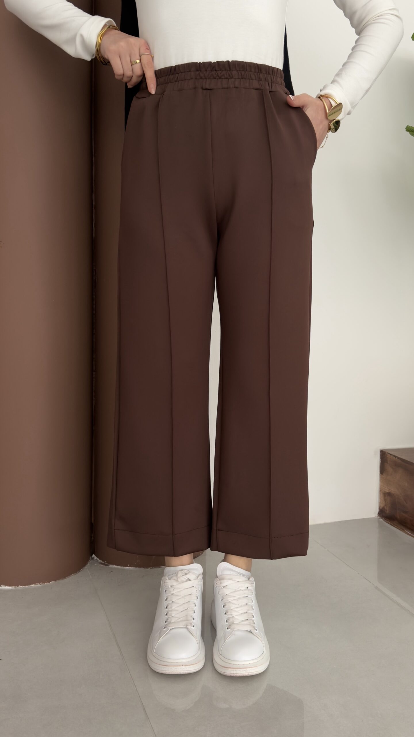 img_6992-scaled-1.jpeg Çımalı Scuba Pantolon - Kahverengi - Görsel 1