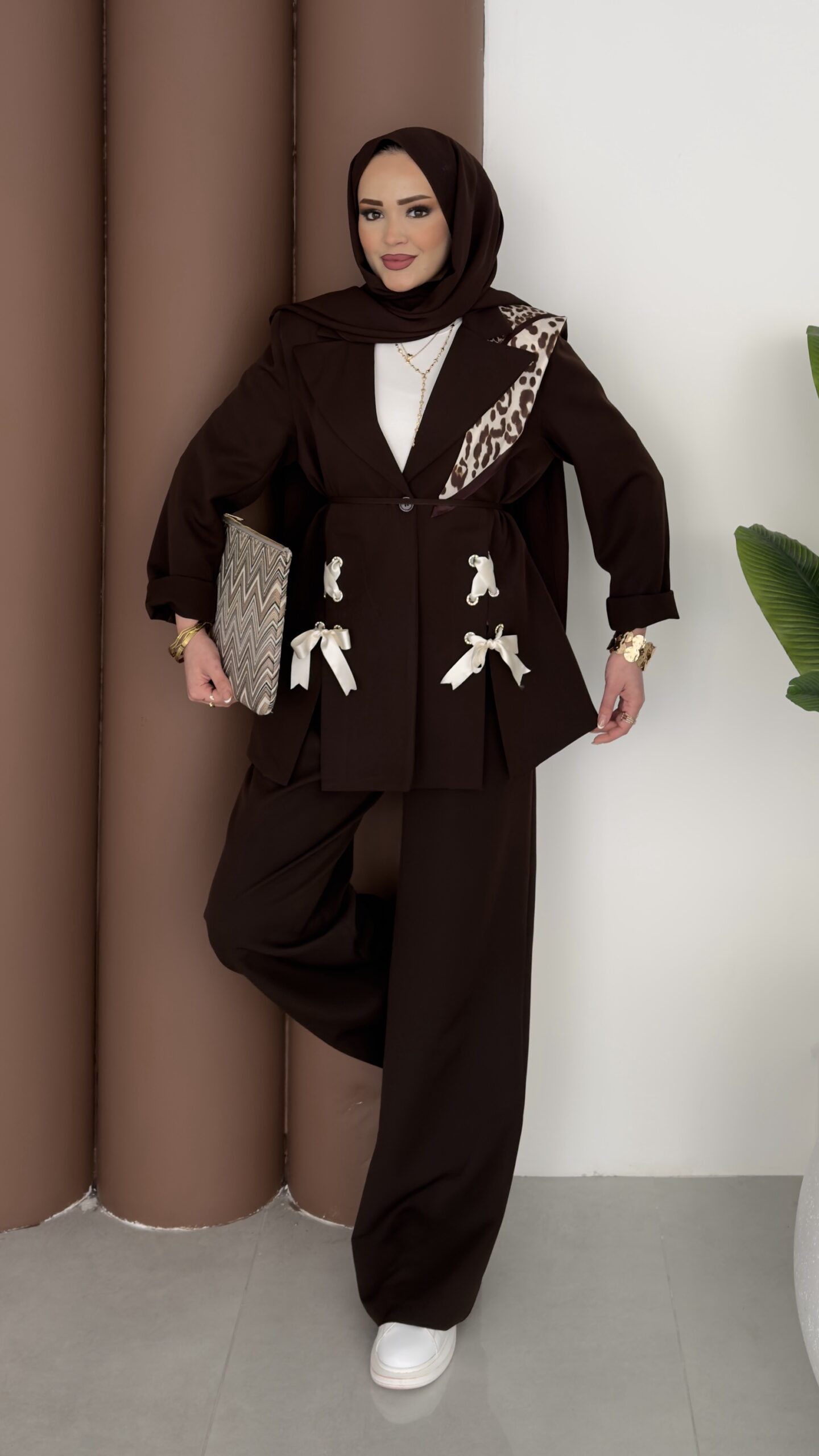 img_7345-scaled-1-1.jpeg Velvet Kurdelalı Double İkili Takım - Kahverengi - Görsel 1