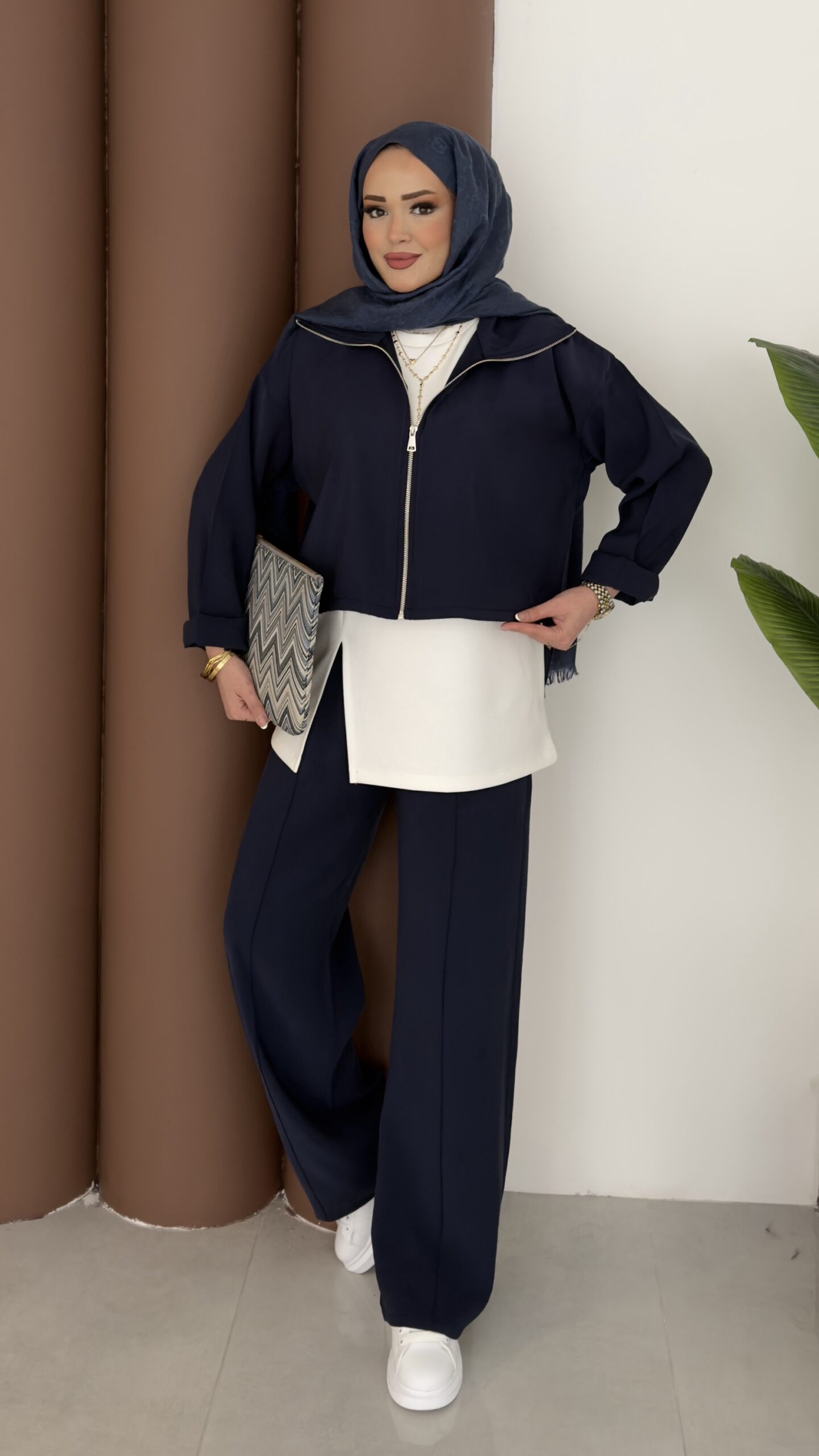 img_7590-scaled-1.jpeg Crop Tensel İçlikli İkili Takım - Lacivert - Görsel 1