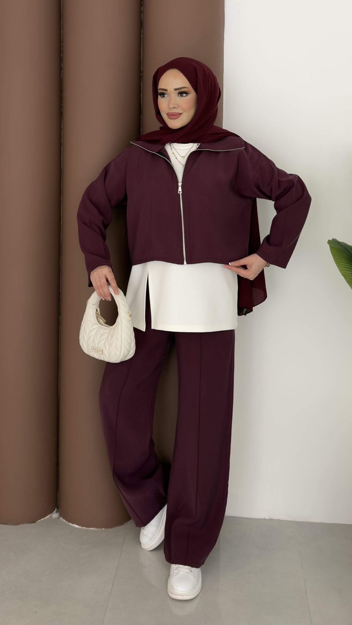 img_7606-scaled-1.jpeg Crop Tensel İçlikli İkili Takım - Bordo - Görsel 1