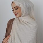 Halka Desen Floş Şal - Bej